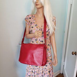 NWOT ADRIENNE VITTADINI gorgeous Leather. Red Bag.